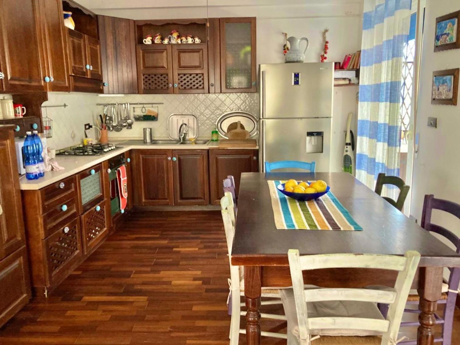 Benito'S Place Apartment Баколи Екстериор снимка