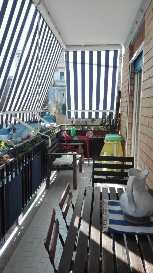 Benito'S Place Apartment Баколи Екстериор снимка
